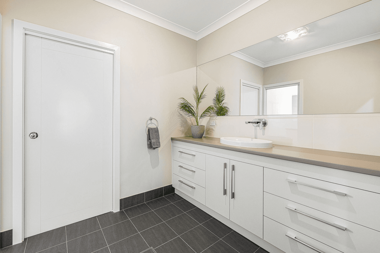 27 Holly Rise, COFFIN BAY, SA 5607