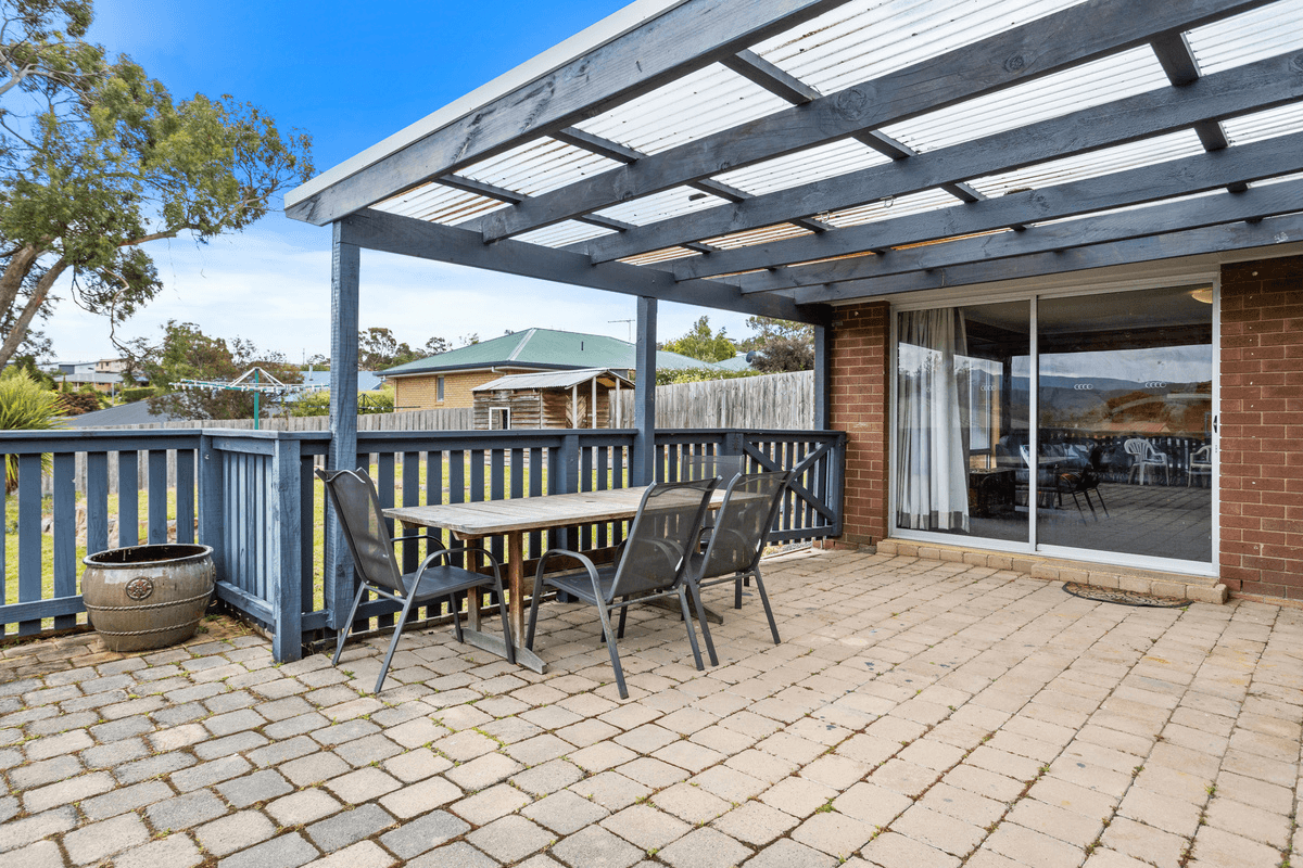 22 Willow Avenue, KINGSTON, TAS 7050