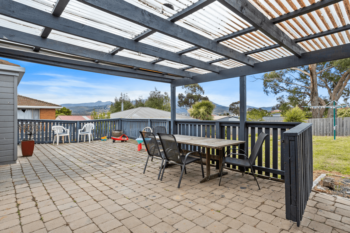 22 Willow Avenue, KINGSTON, TAS 7050