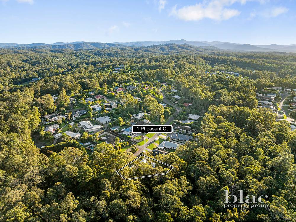1 Pheasant Court, CASHMERE, QLD 4500