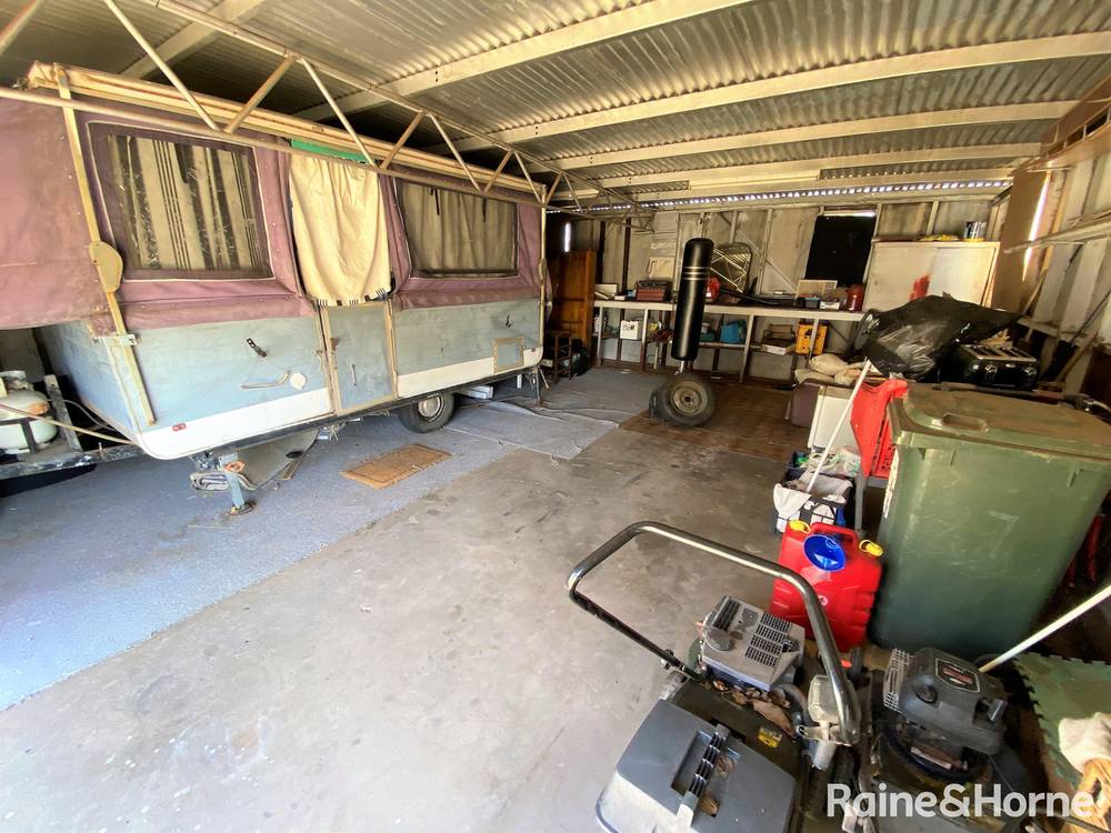 13 Park Street, PARKES, NSW 2870