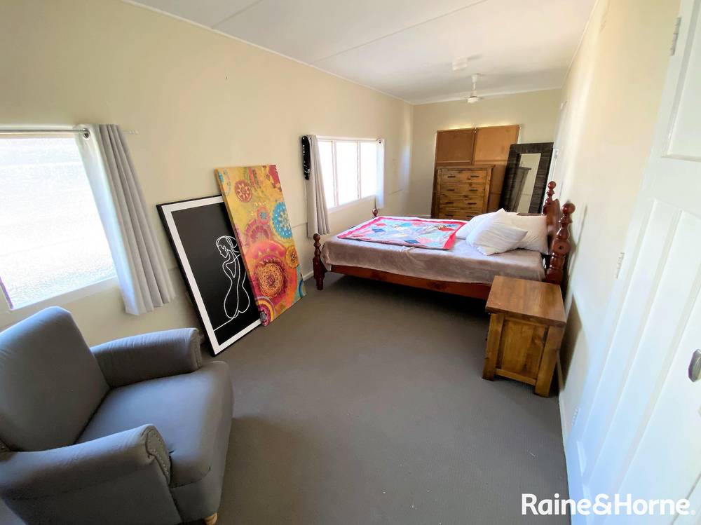 13 Park Street, PARKES, NSW 2870