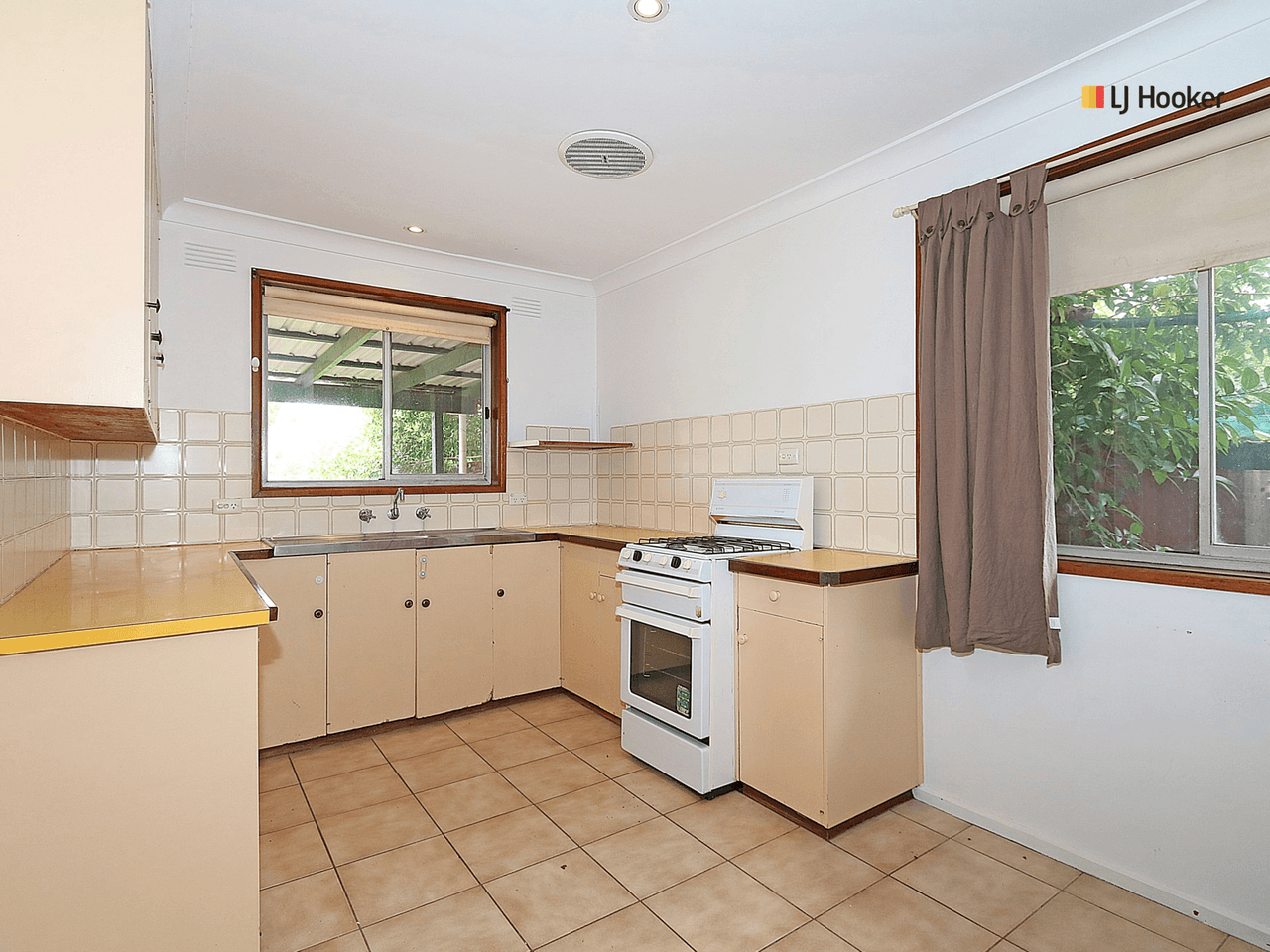 242 Fernleigh Road, ASHMONT, NSW 2650