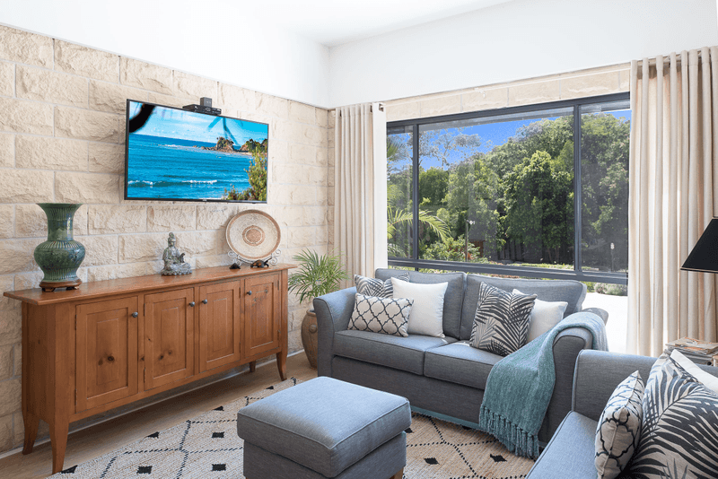 22 Kooringal Court, Tallebudgera, QLD 4228