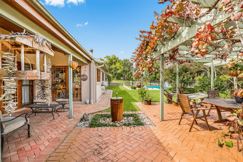 42 Bloodwood Road, ARCADIA, NSW 2159