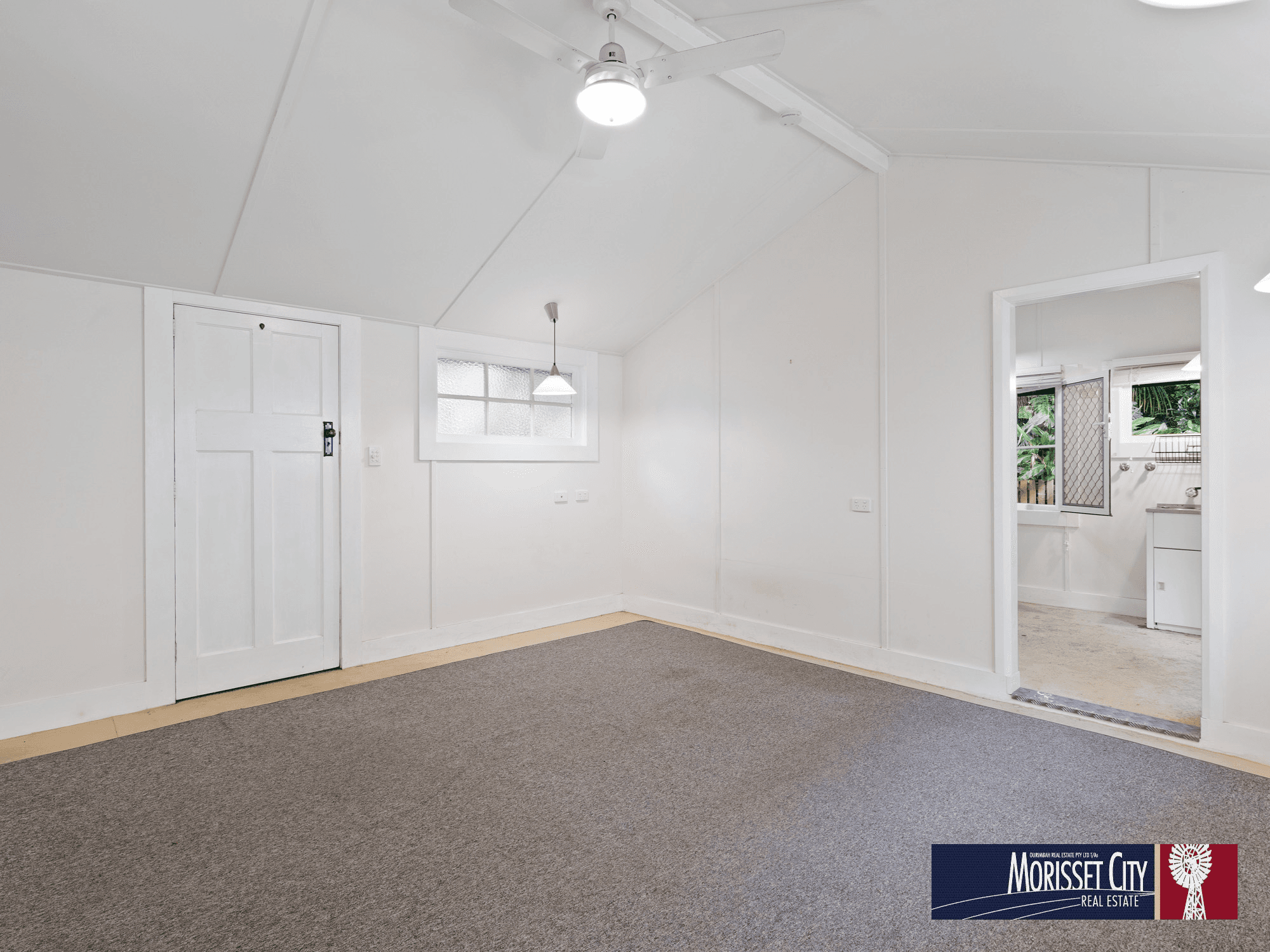 671 Freemans Drive, COORANBONG, NSW 2265