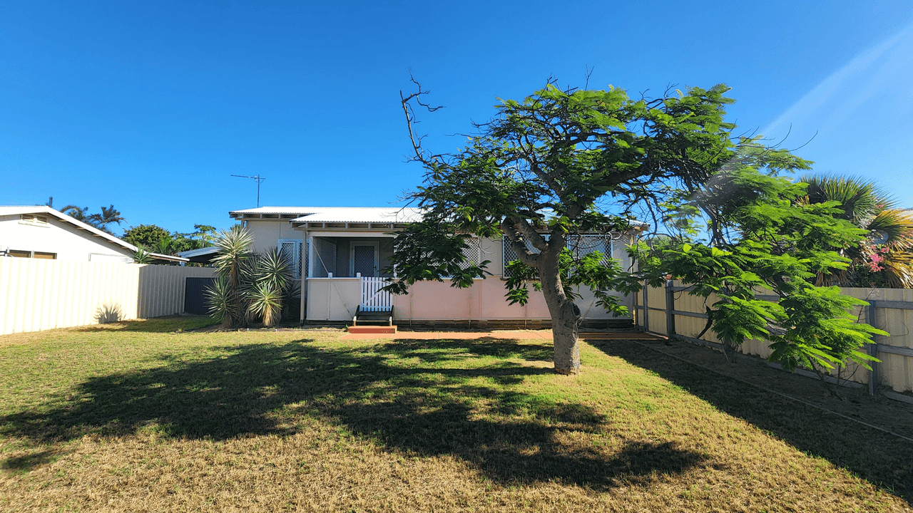 10 Carey Street, CARNARVON, WA 6701