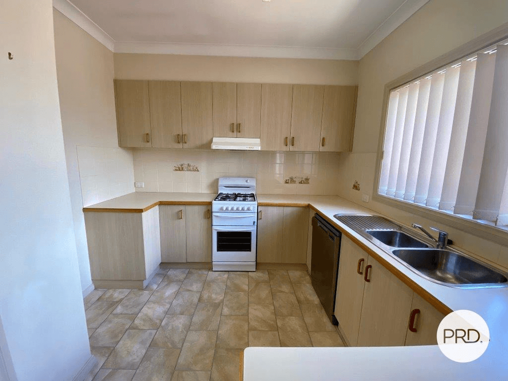 1/718 Jones Street, ALBURY, NSW 2640