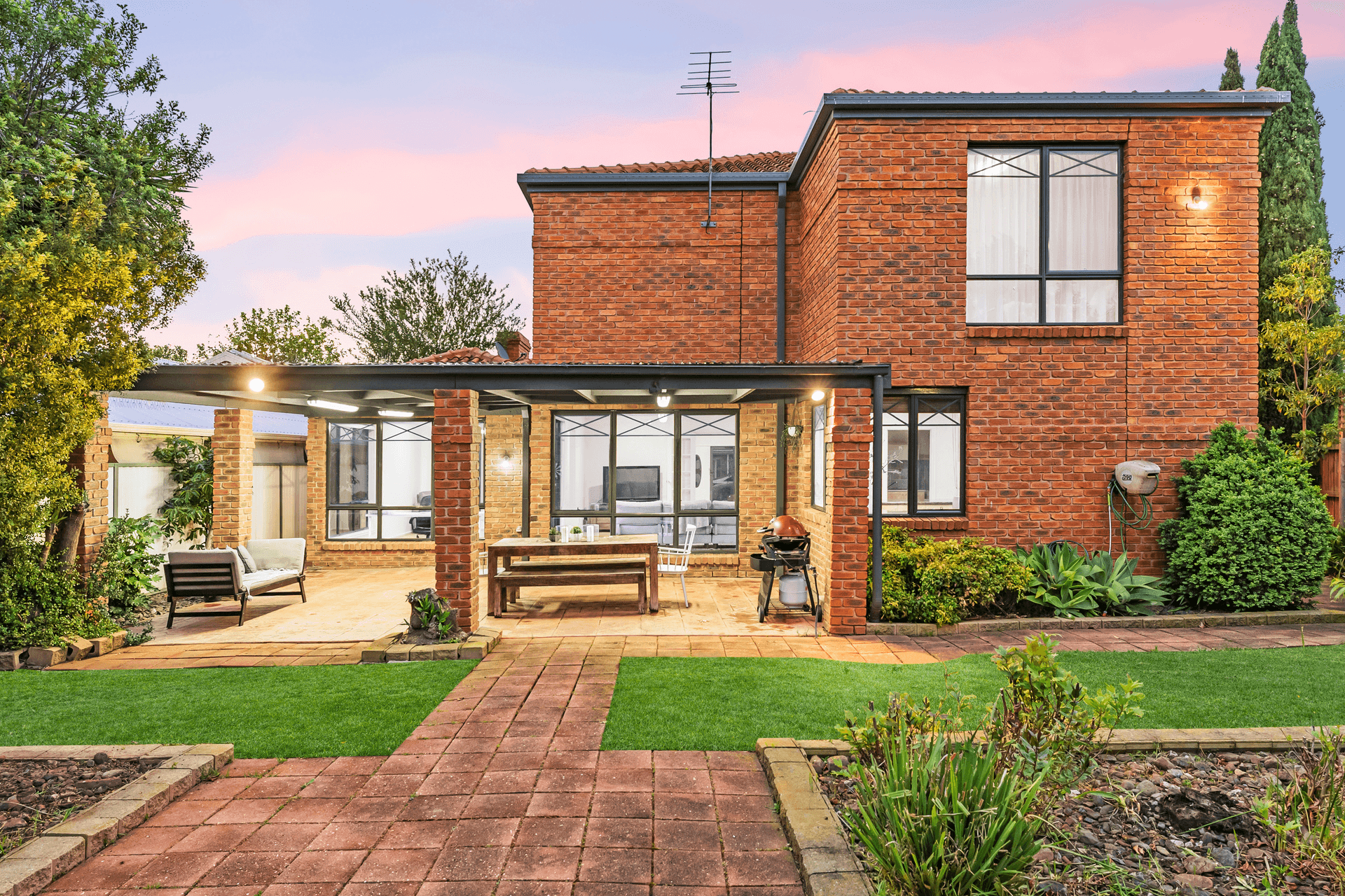 12 Stirling Court, Hillside, VIC 3037