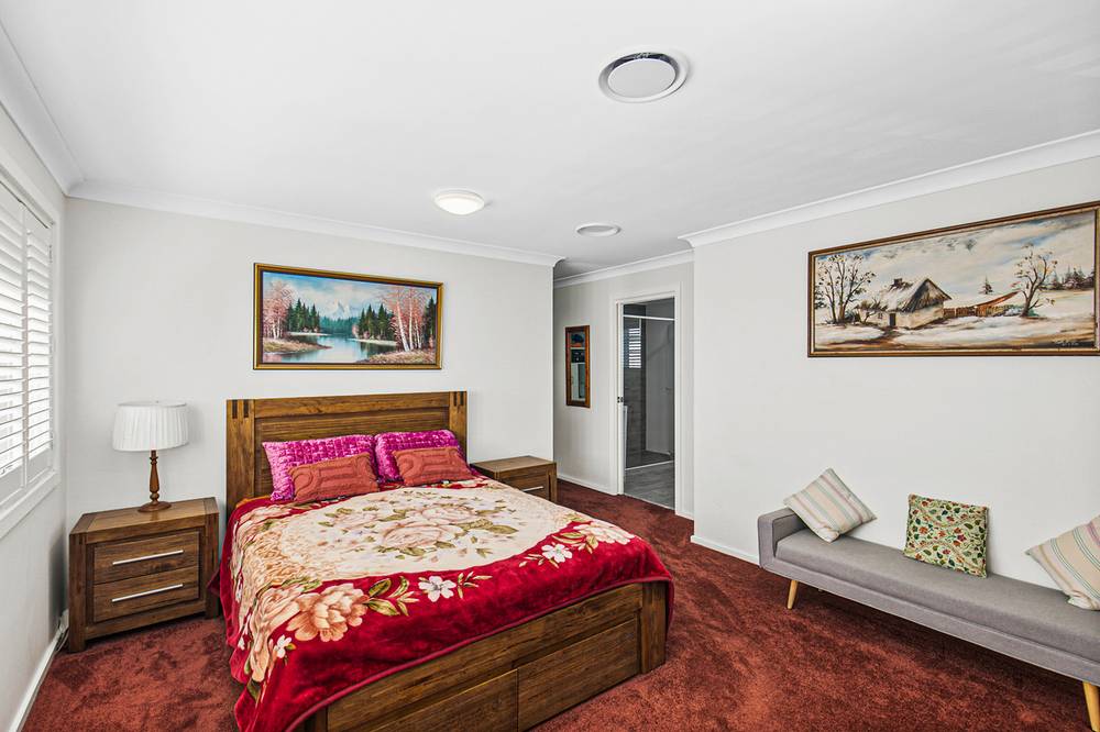 18 Elizabeth Circuit, FLINDERS, NSW 2529