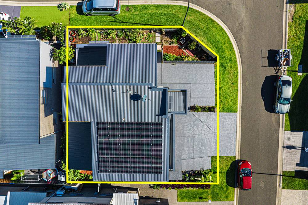 18 Elizabeth Circuit, FLINDERS, NSW 2529