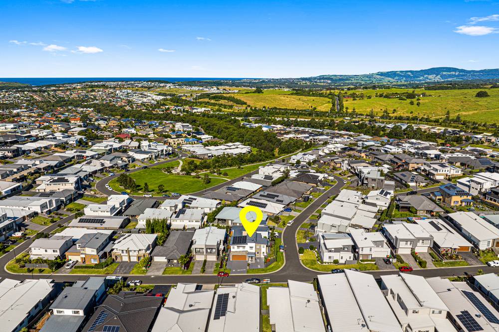18 Elizabeth Circuit, FLINDERS, NSW 2529