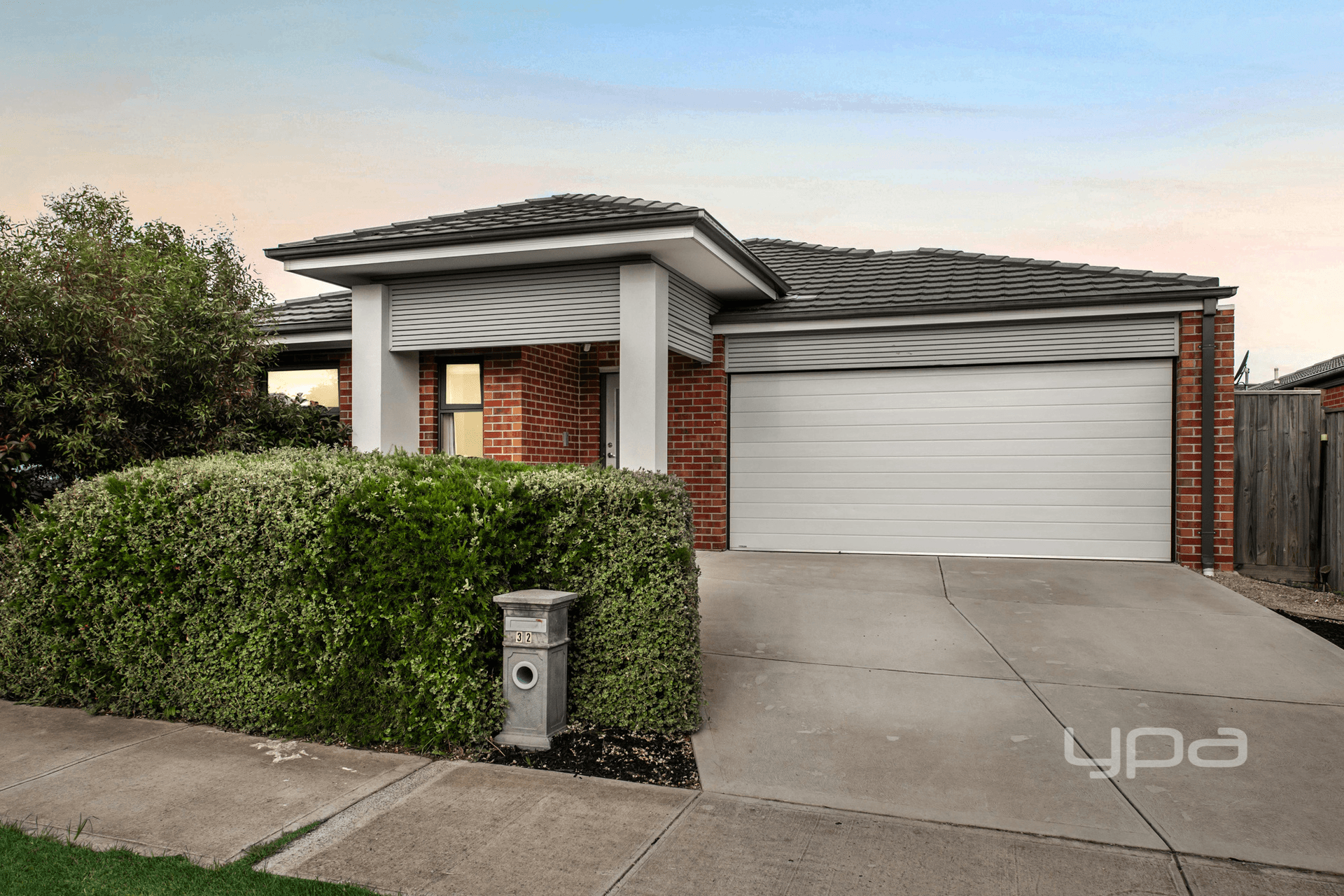 32 Scarlet Drive, Greenvale, VIC 3059