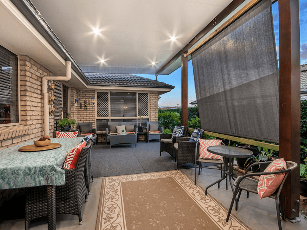 14 Owen Street, Raceview, QLD 4305