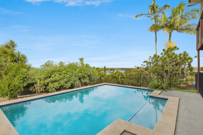 40 Pacific Drive, Banora Point, NSW 2486