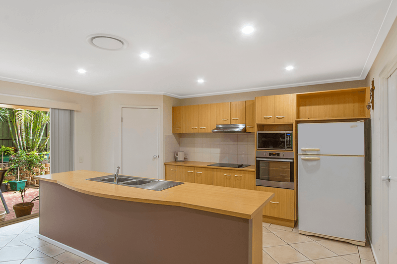 14 David Mews, Mardi, NSW 2259