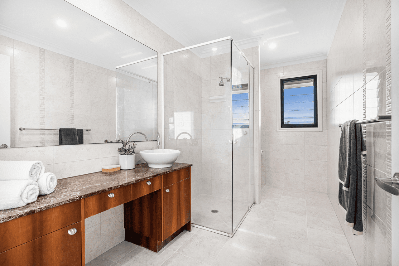 26 Saunders Place, Wynnum, QLD 4178