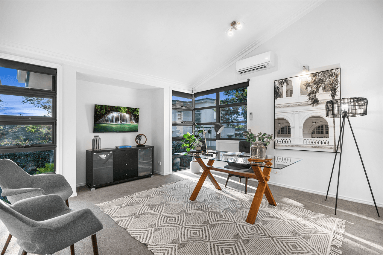 26 Saunders Place, Wynnum, QLD 4178