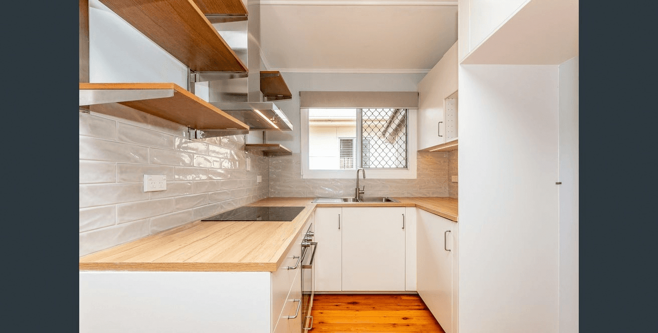 133 Oxley Avenue, Woody Point, QLD 4019