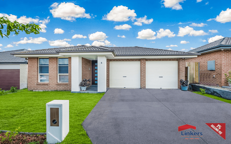 Number 5 Buckley Avenue, Airds, NSW 2560