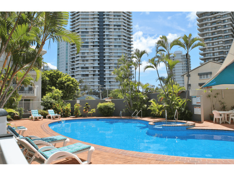 11 Breaker Street, MAIN BEACH, QLD 4217