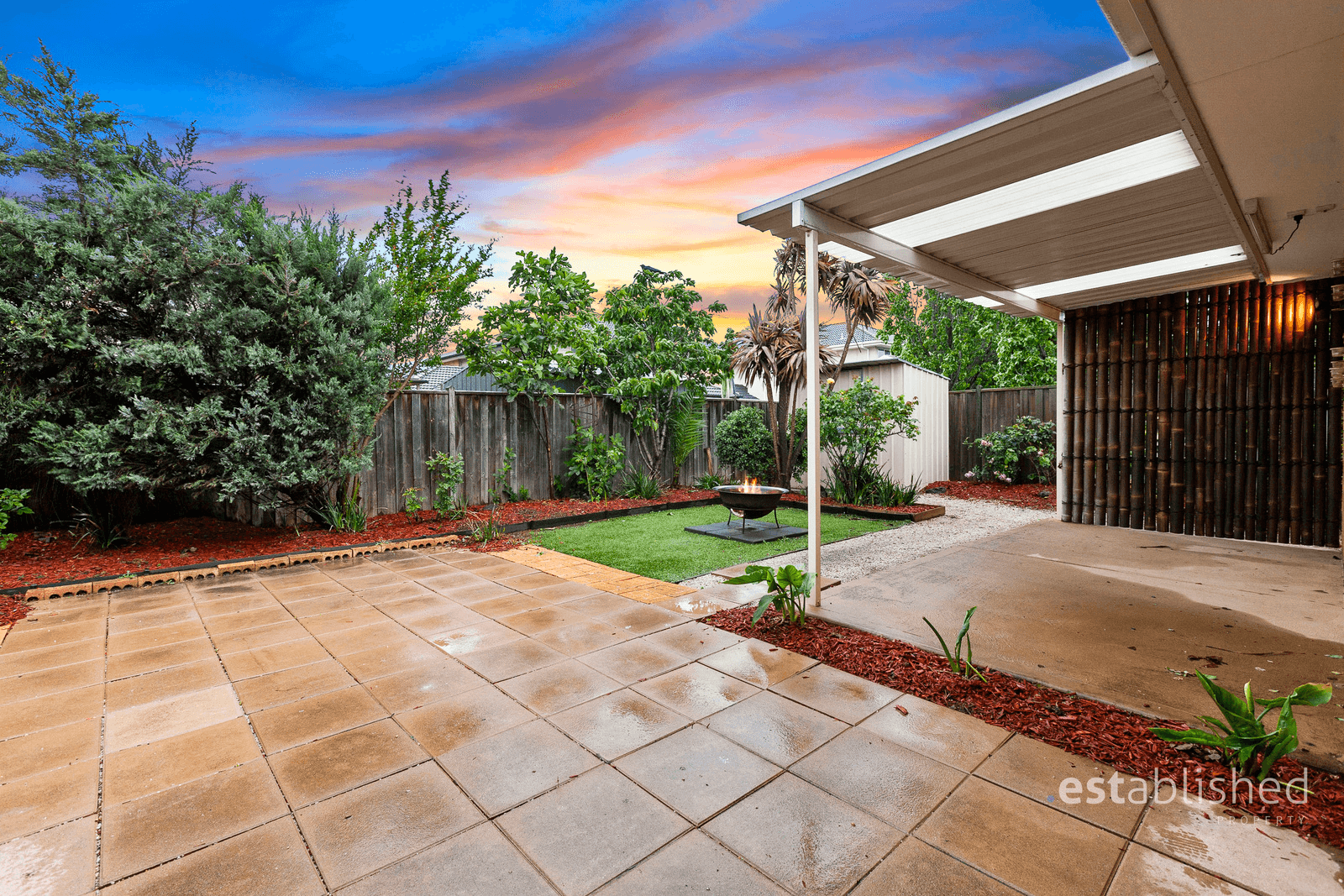 9 The Breezewater, SANCTUARY LAKES, VIC 3030