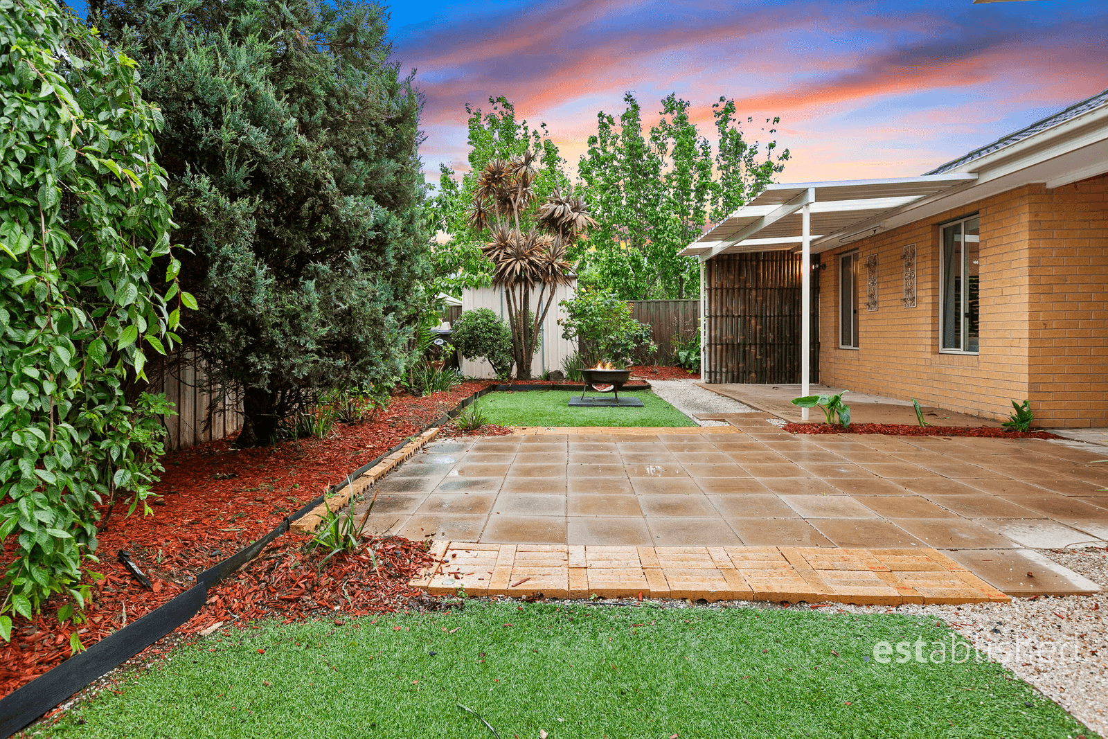 9 The Breezewater, SANCTUARY LAKES, VIC 3030