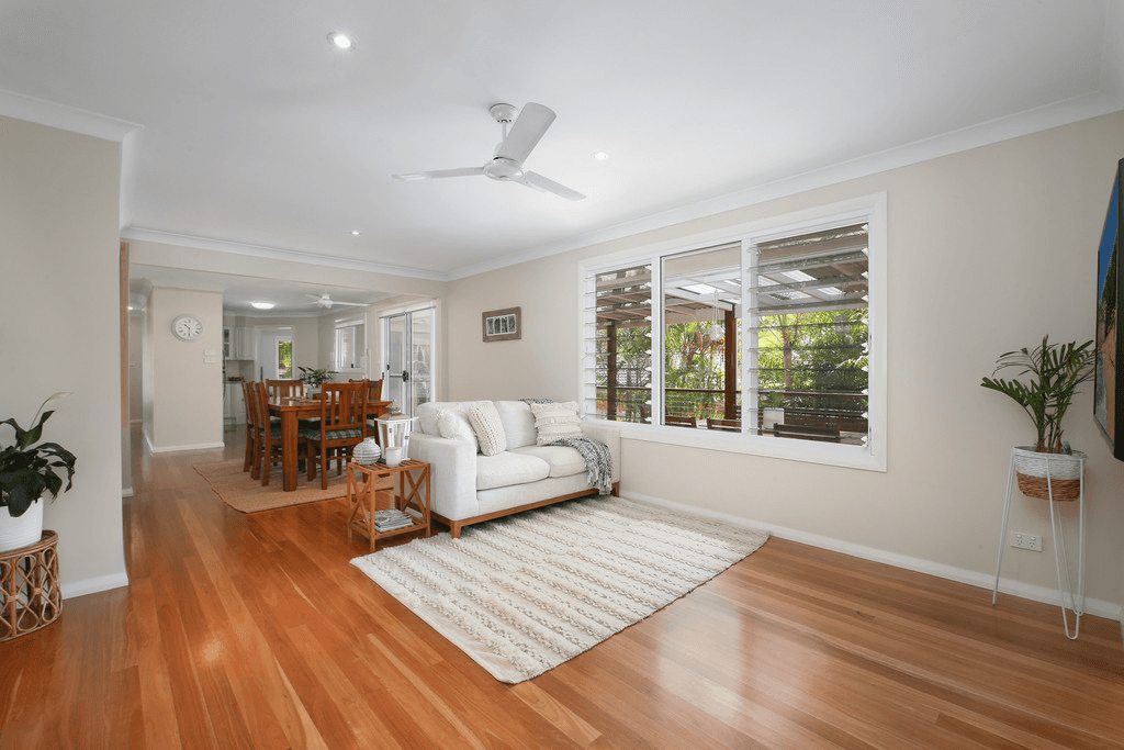 55  Blackbutt Drive, WAUCHOPE, NSW 2446