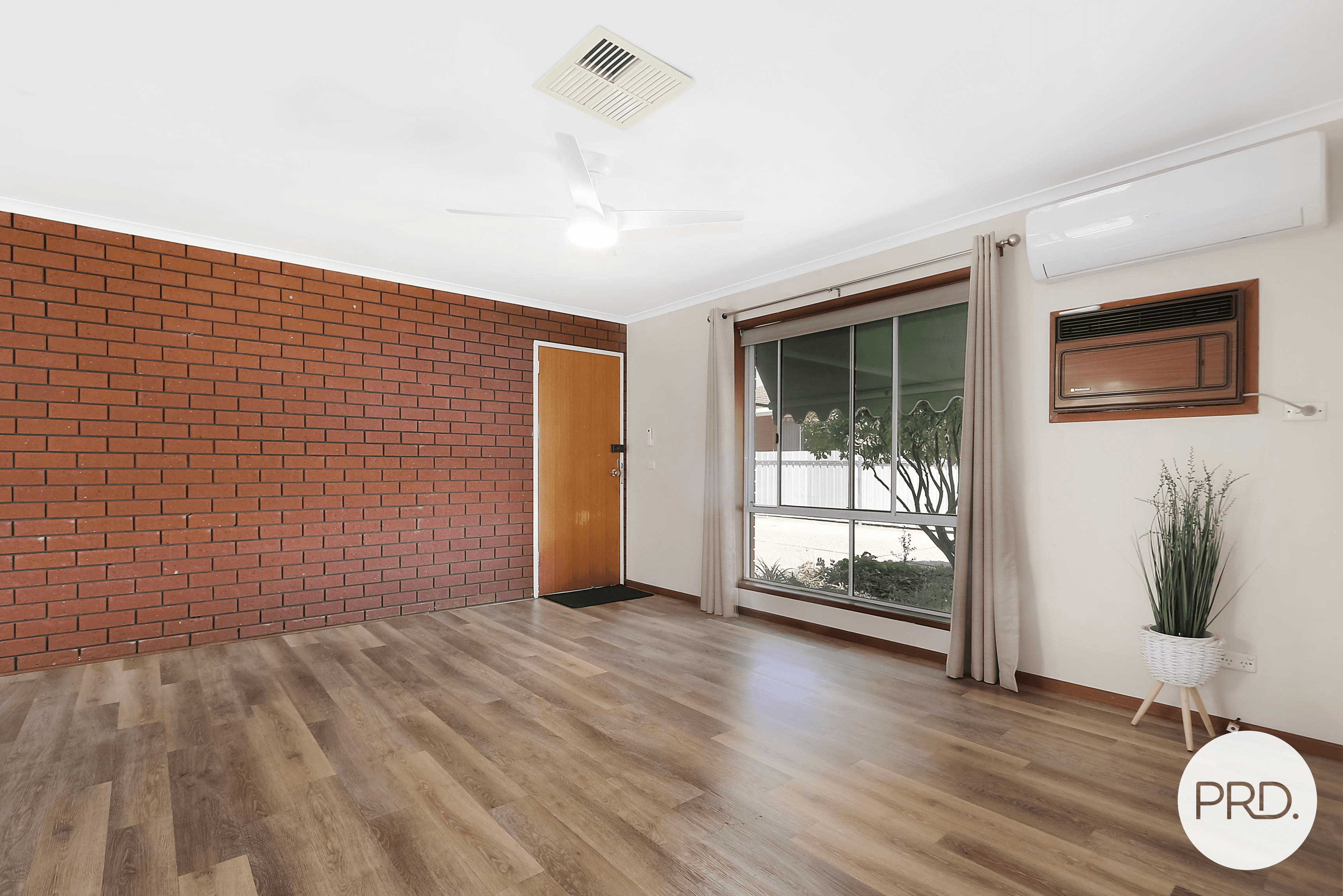 1/486 Heriot Street, LAVINGTON, NSW 2641