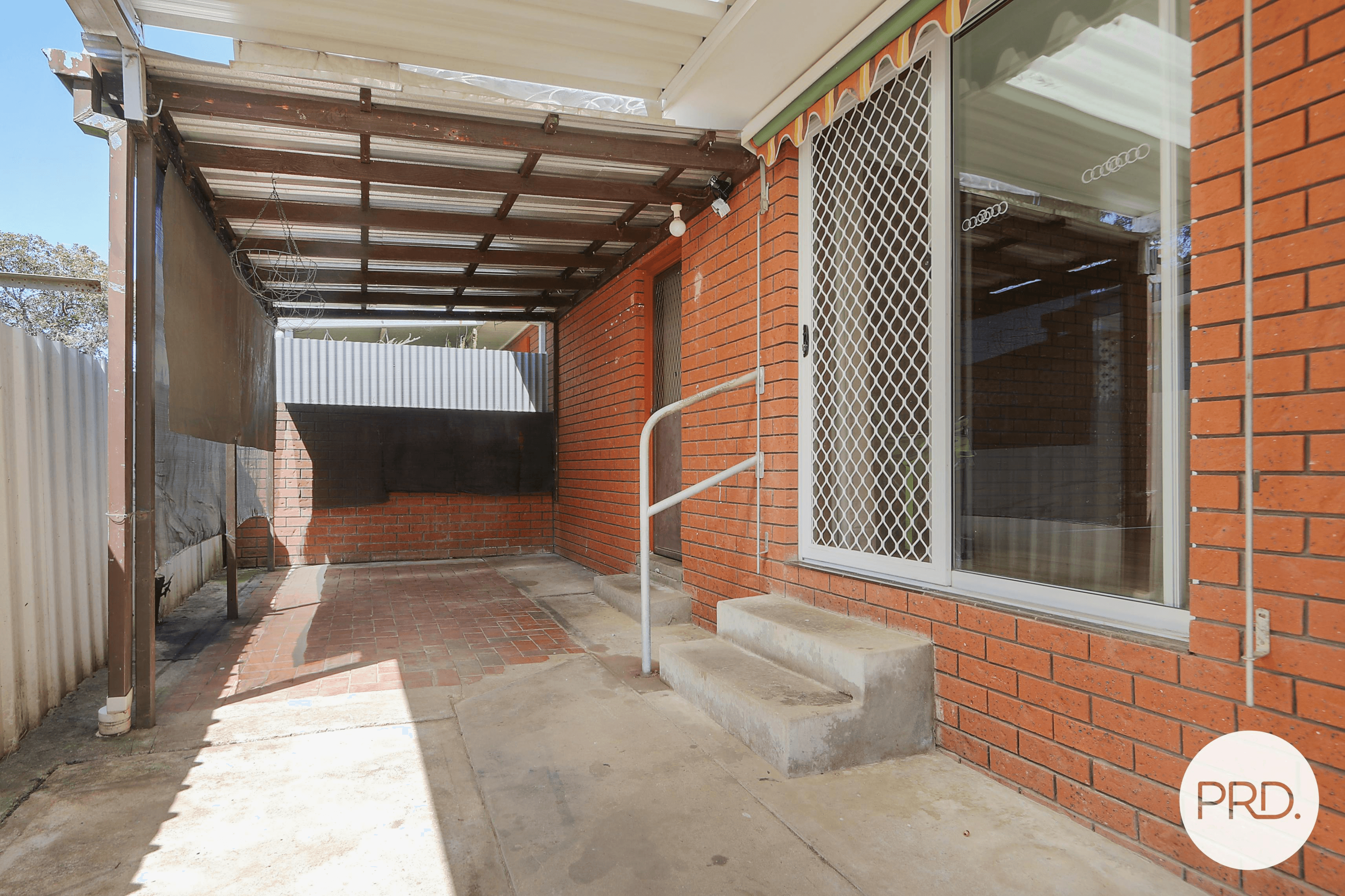 1/486 Heriot Street, LAVINGTON, NSW 2641