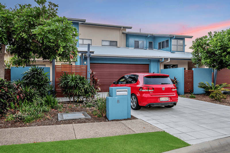 8/1 Manacor Place, COOMBABAH, QLD 4216