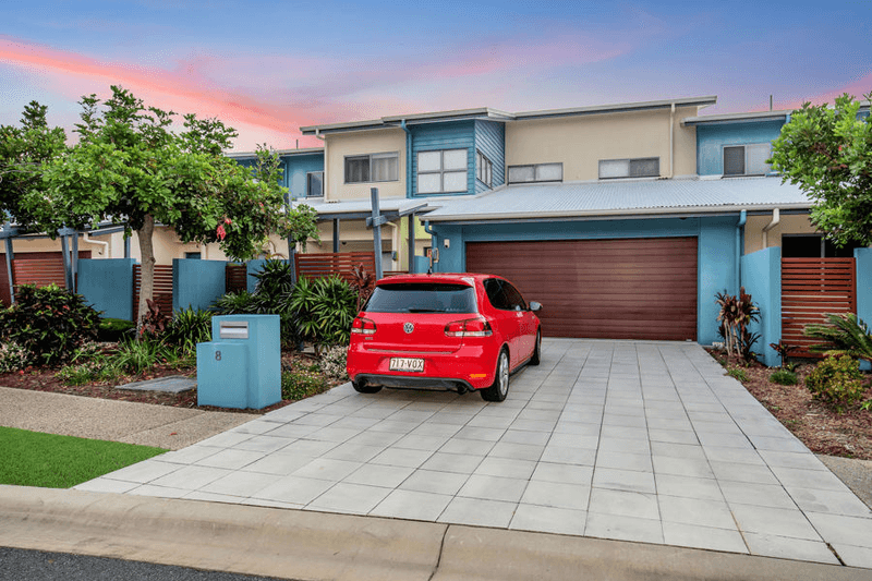 8/1 Manacor Place, COOMBABAH, QLD 4216