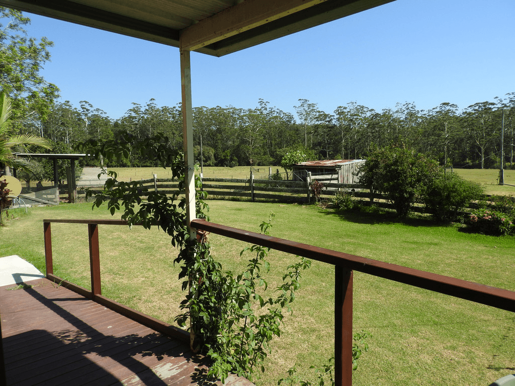 484 Blackbutt Road,, HERONS CREEK, NSW 2439