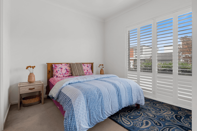 13 Curlewis Street, GLEDSWOOD HILLS, NSW 2557