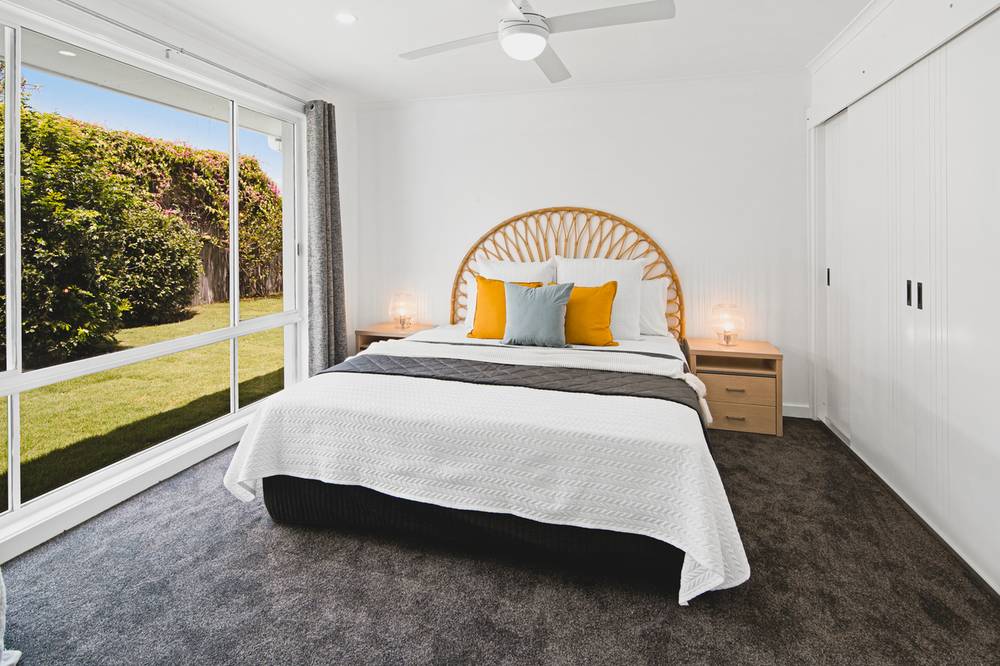 7 Tekapo Street, BROADBEACH WATERS, QLD 4218