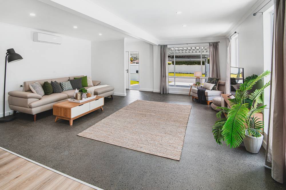 7 Tekapo Street, BROADBEACH WATERS, QLD 4218