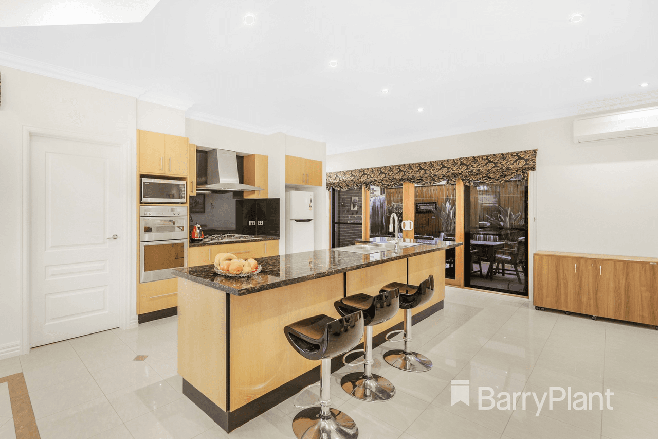 10 Lawson Court, Croydon North, VIC 3136