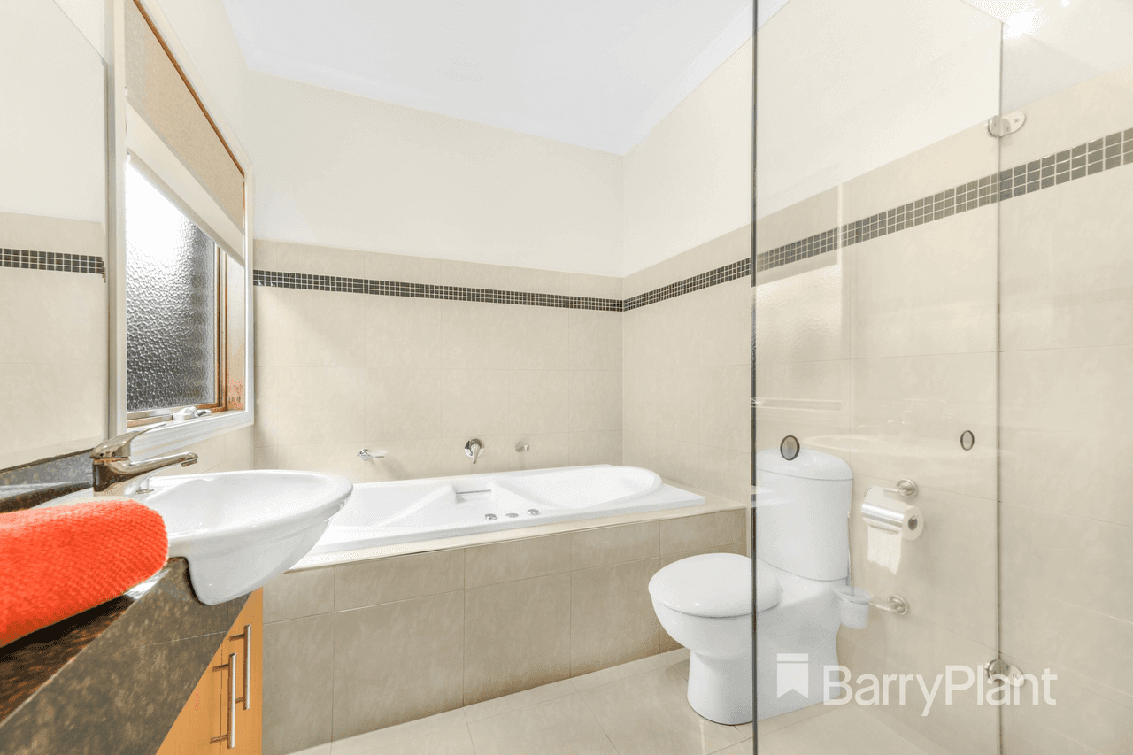 10 Lawson Court, Croydon North, VIC 3136