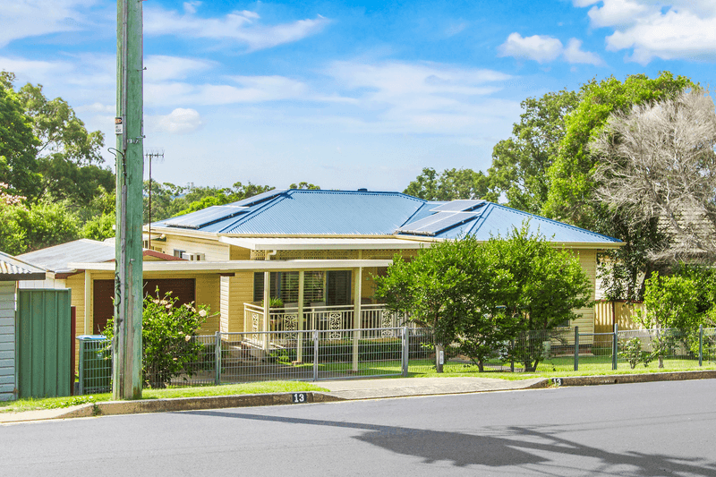 13 Chapman Avenue, Wyong, NSW 2259