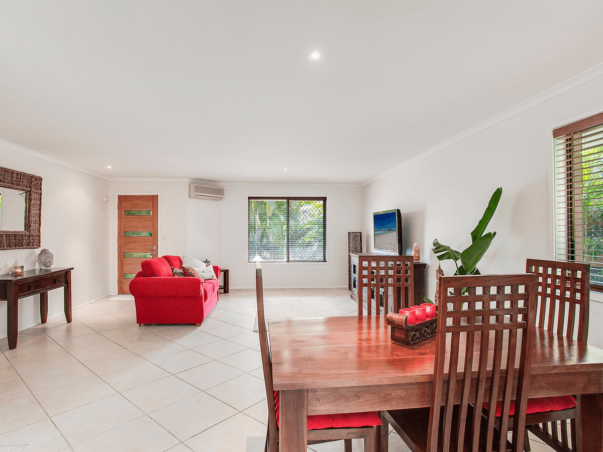 4/6 Whitehead Drive, Burleigh Waters, QLD 4220