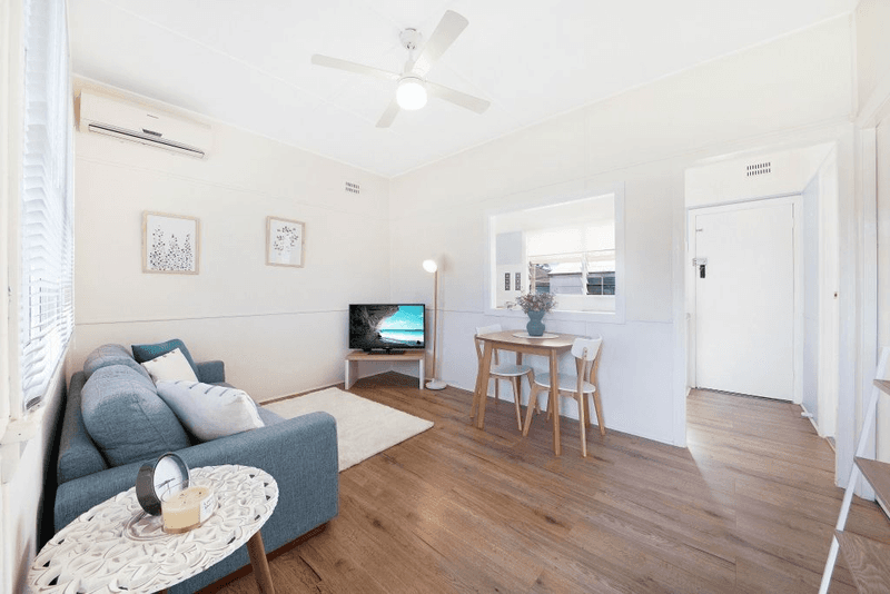 10 Angler Street, Woy Woy, NSW 2256