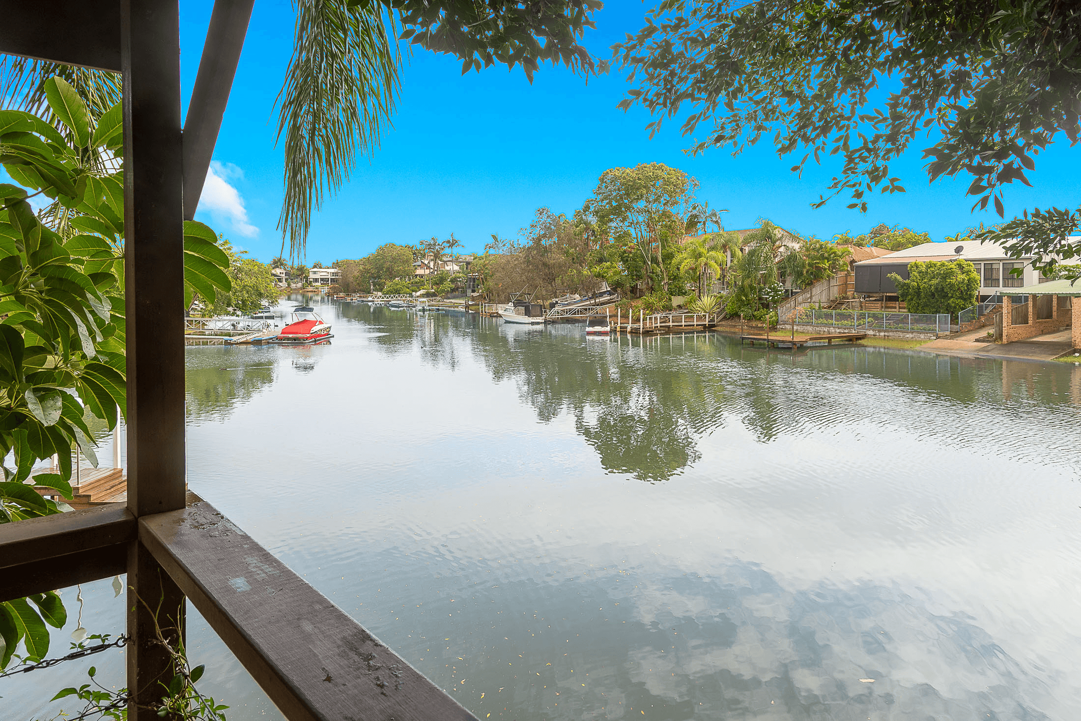 10 Craig Avenue, Carrara, QLD 4211