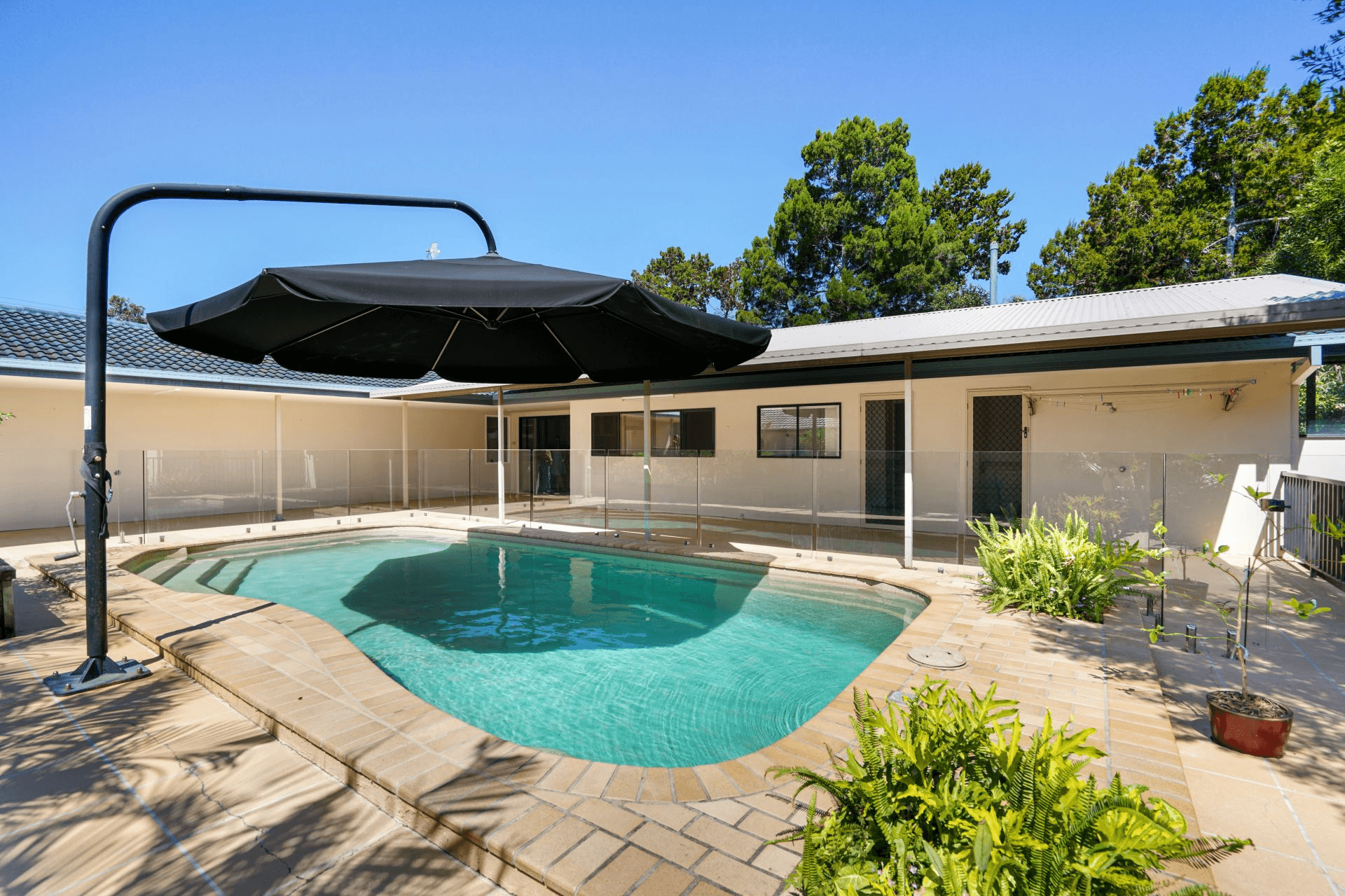 340 Oxley Drive, COOMBABAH, QLD 4216