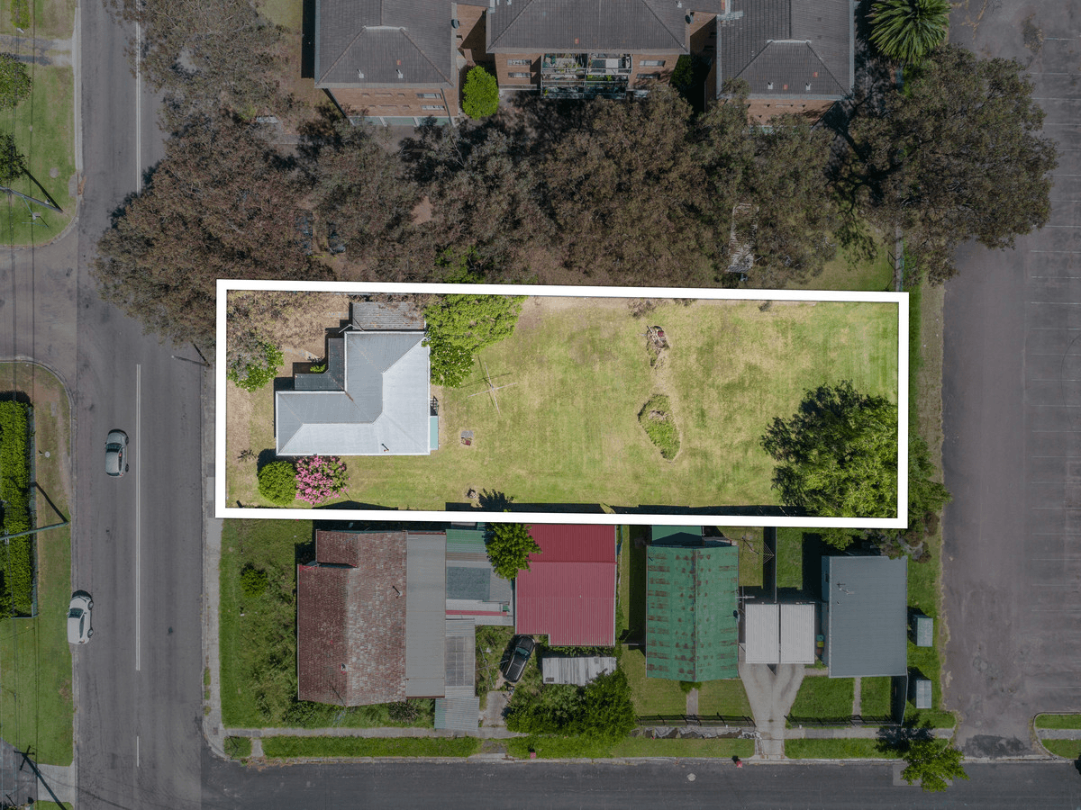 18 Warner Avenue, Wyong, NSW 2259