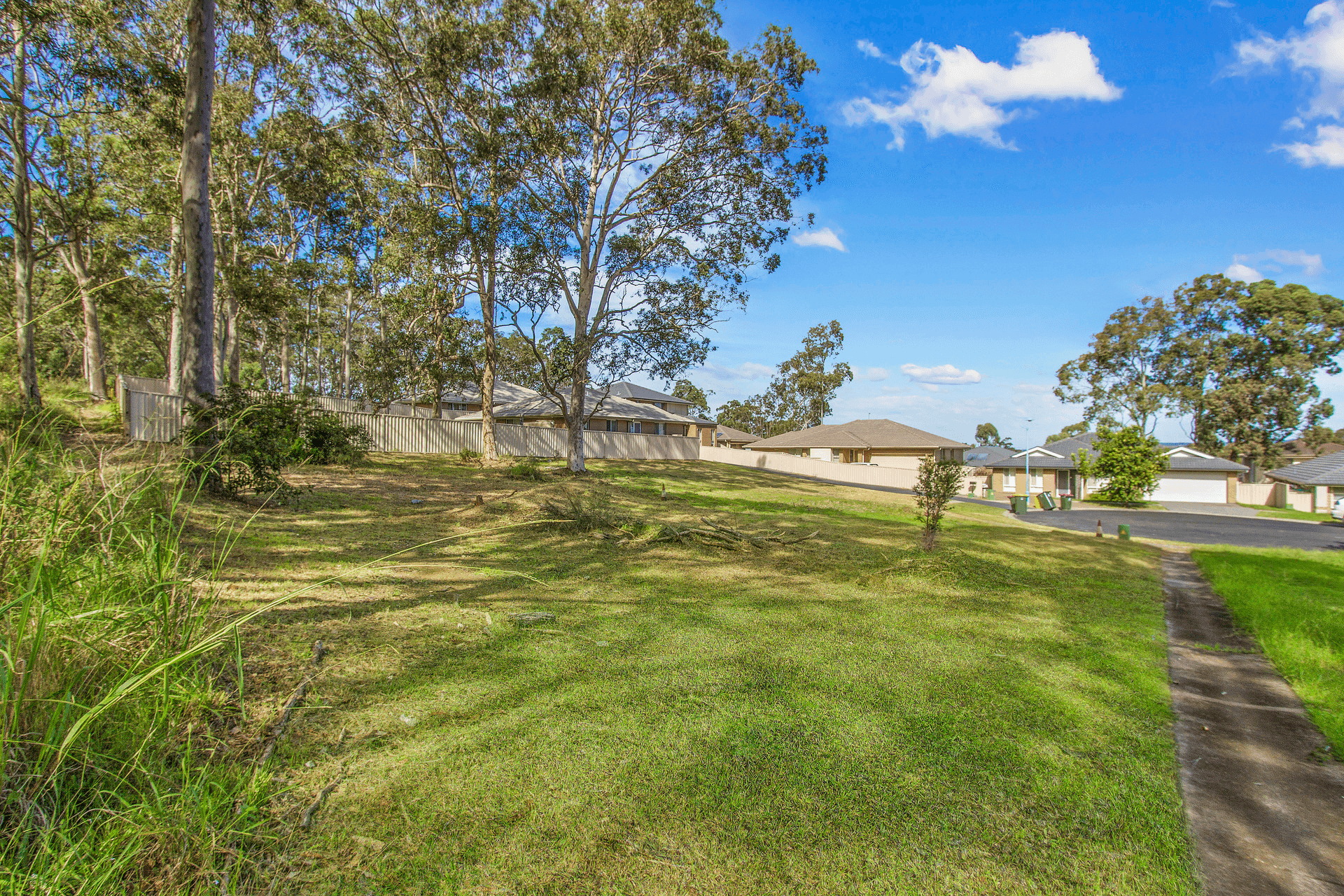 8 Mavie Place, Wadalba, NSW 2259