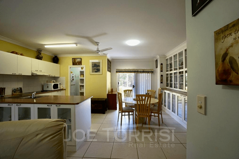 2 Josephine Close, Mareeba, QLD 4880