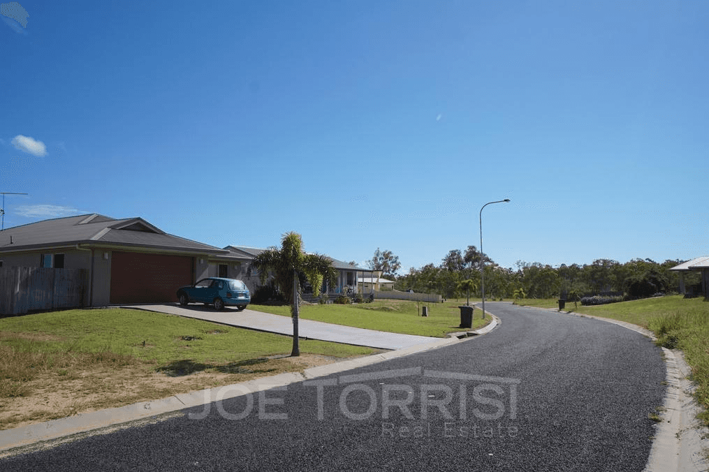 7 Daine Drive, Dimbulah, QLD 4872