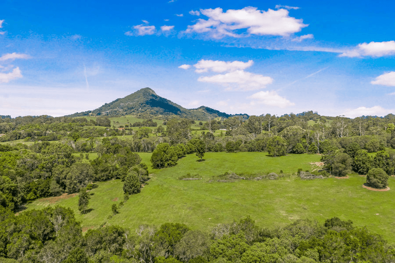 180 Cooroy Mountain Road, COOROY, QLD 4563