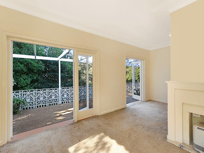 15 Colwell Crescent, CHATSWOOD, NSW 2067