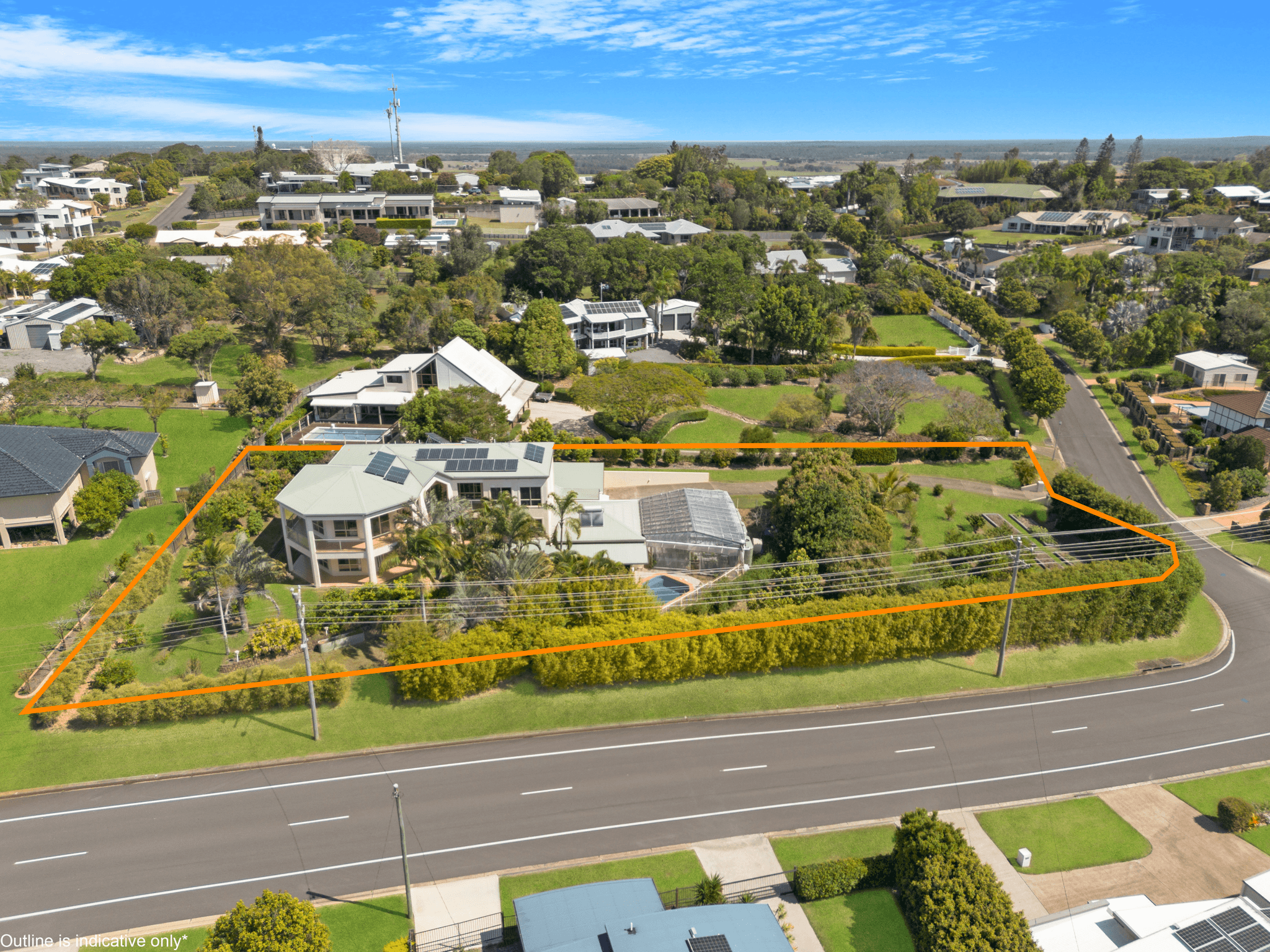 2 Balmoral Court, URRAWEEN, QLD 4655